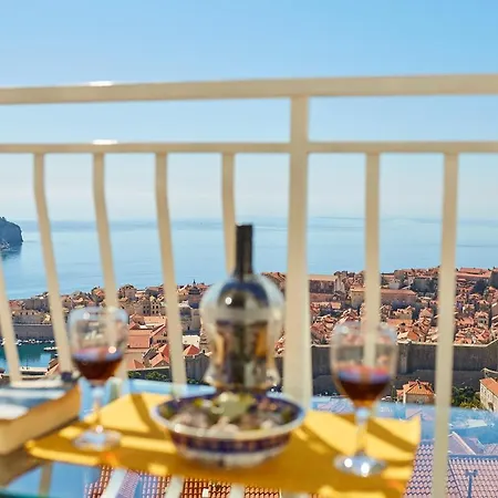 Medzalin Vendégház *